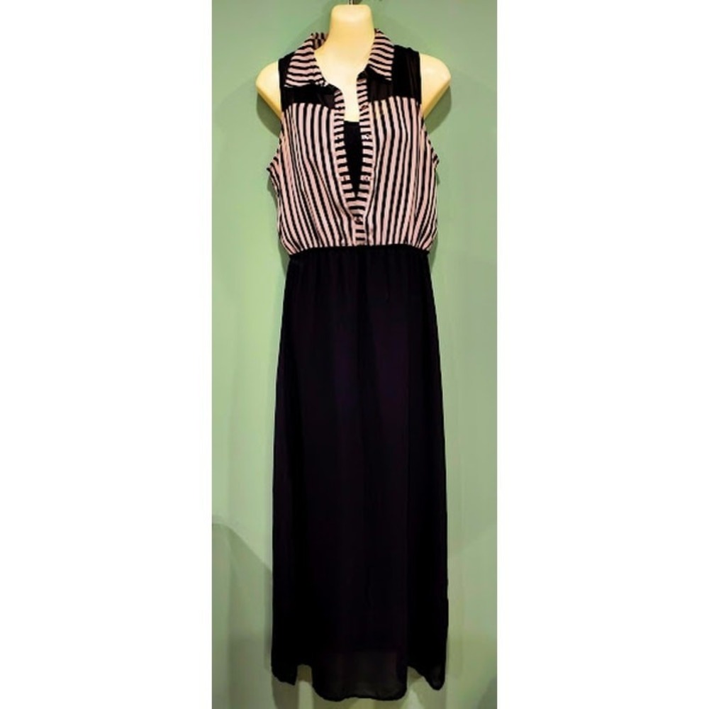 Freebird Sleeveless Maxi Dress With Sheer Striped  Overlay, Blk/Wht, Size‎ S